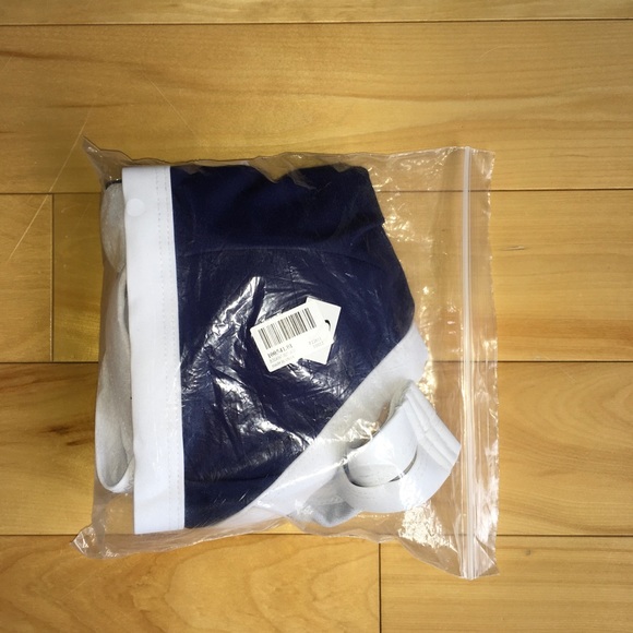 NEW Small Navy and White Bikini Set - Picture 5 of 7